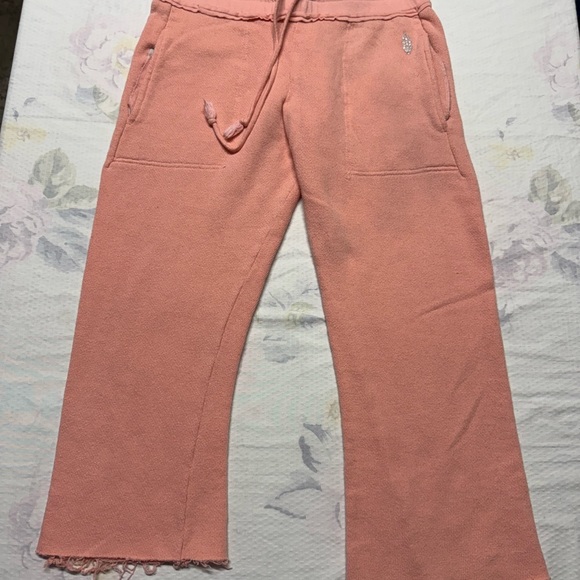Free people women’s  Pink Tie-Dye Tee and Pink Jogger Set - Picture 12 of 14
